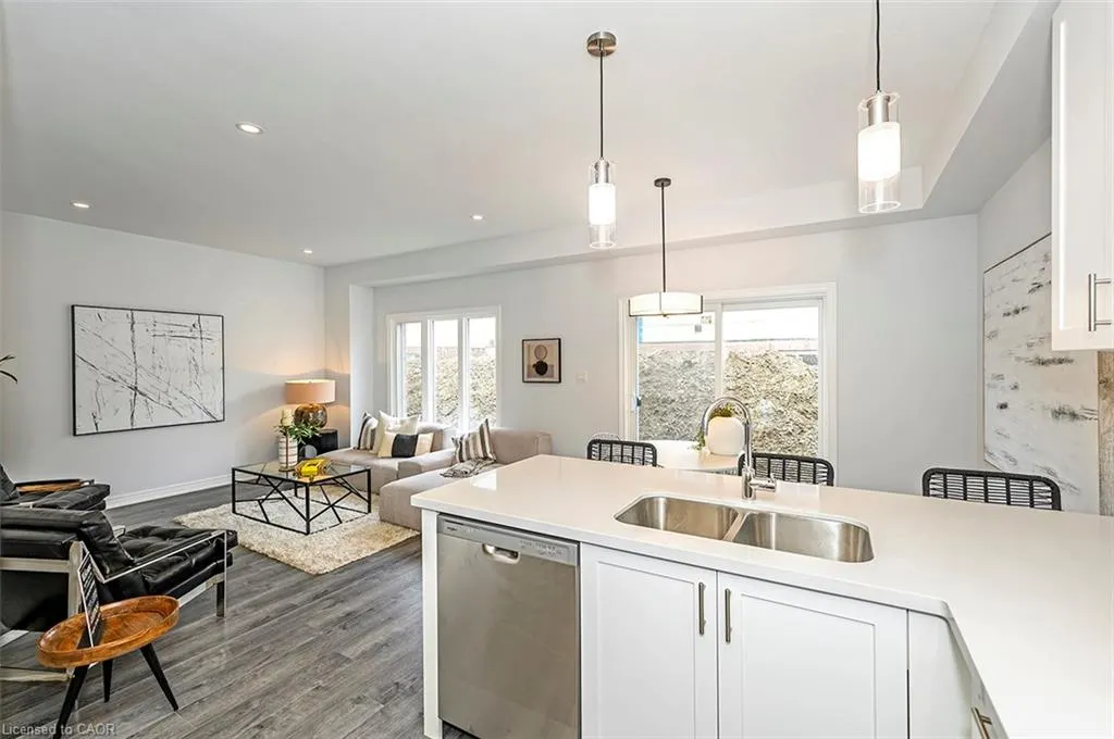 205 Thames Way, #22