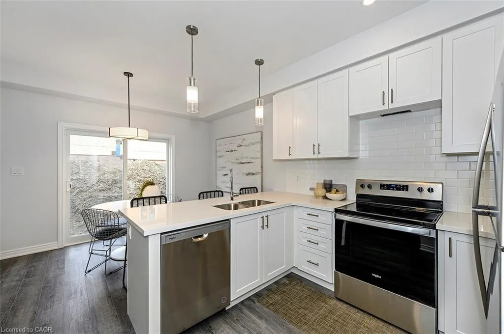 205 Thames Way, #22