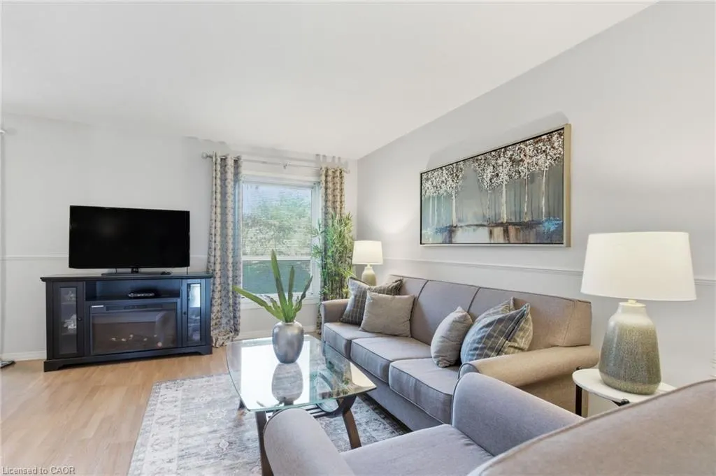 3500 Glen Erin Drive, #6