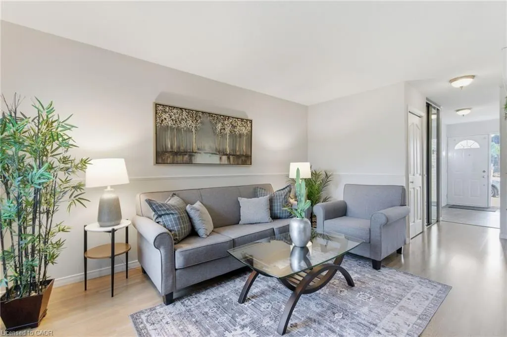 3500 Glen Erin Drive, #6