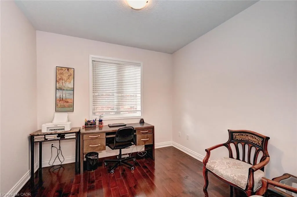 59 Apple Drive