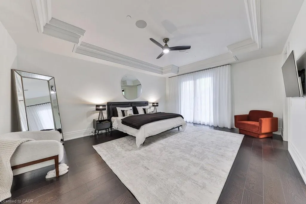 300 Randall Street, #212