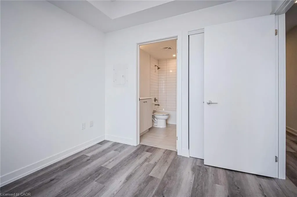 15 Wellington Street, #2411