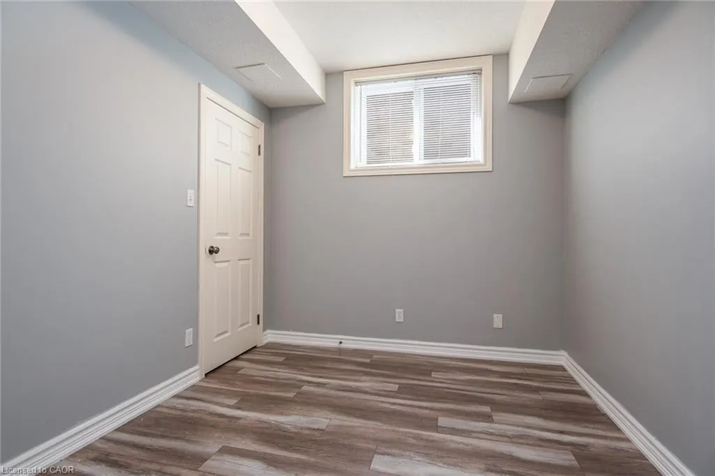 15 Parkview Drive