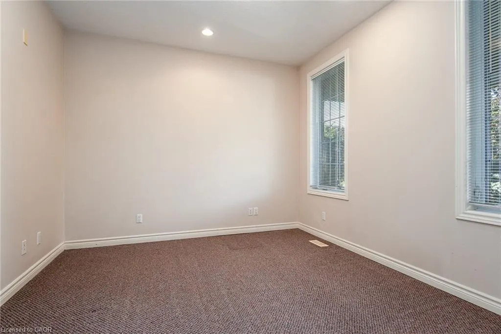15 Parkview Drive