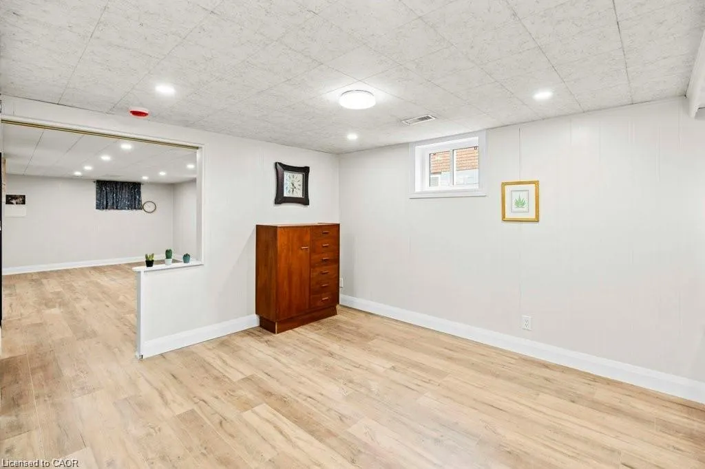 25 Greeningdon Drive