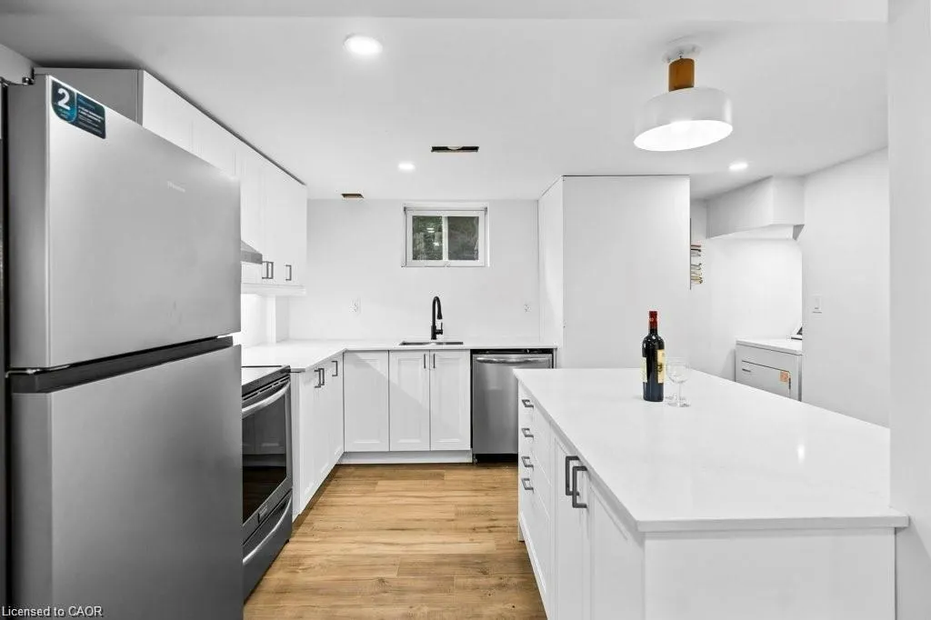 25 Greeningdon Drive