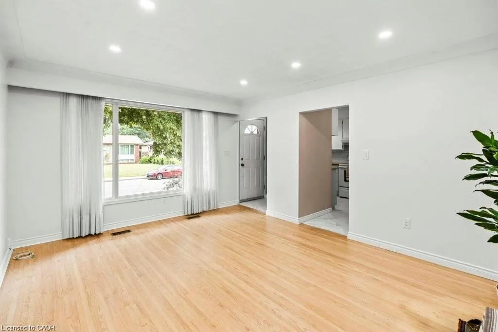 25 Greeningdon Drive