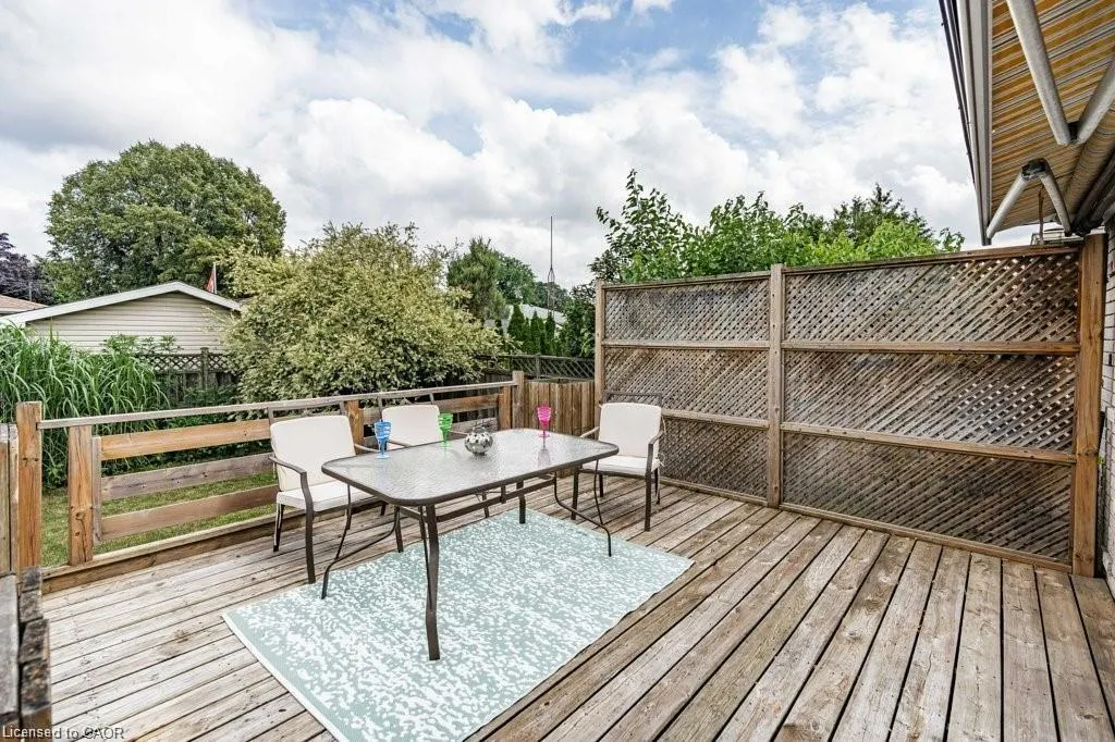 25 Greeningdon Drive