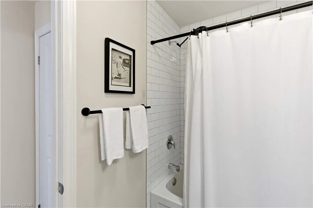 377 Glancaster Road, #54