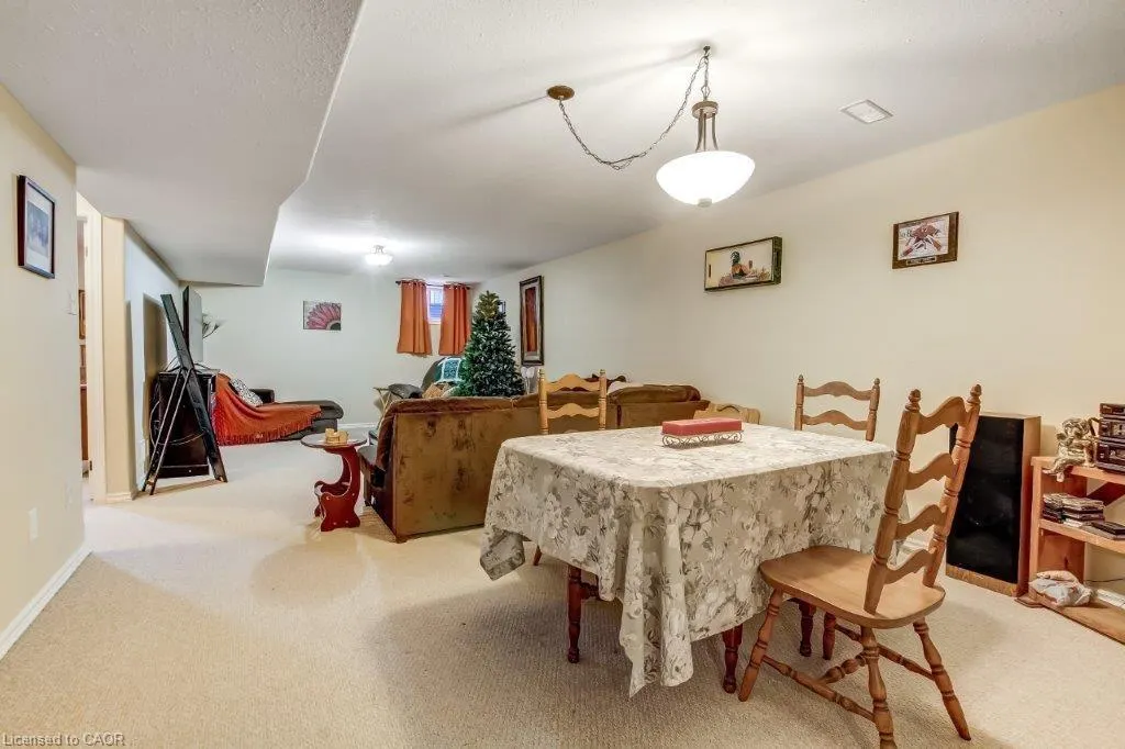 52 Imperial Street, #7