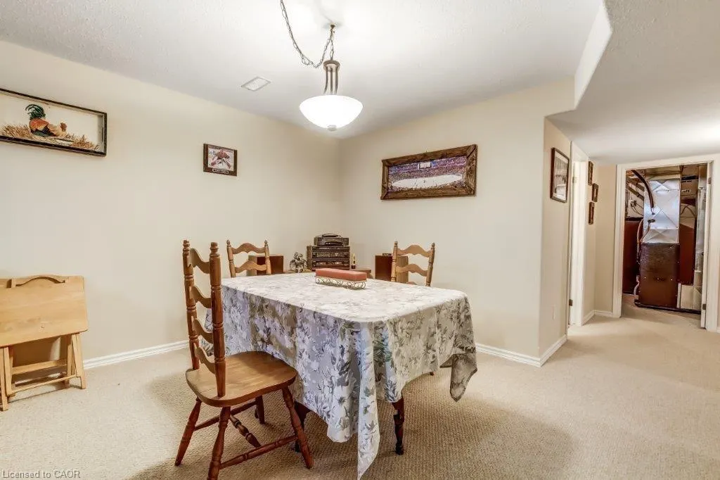52 Imperial Street, #7