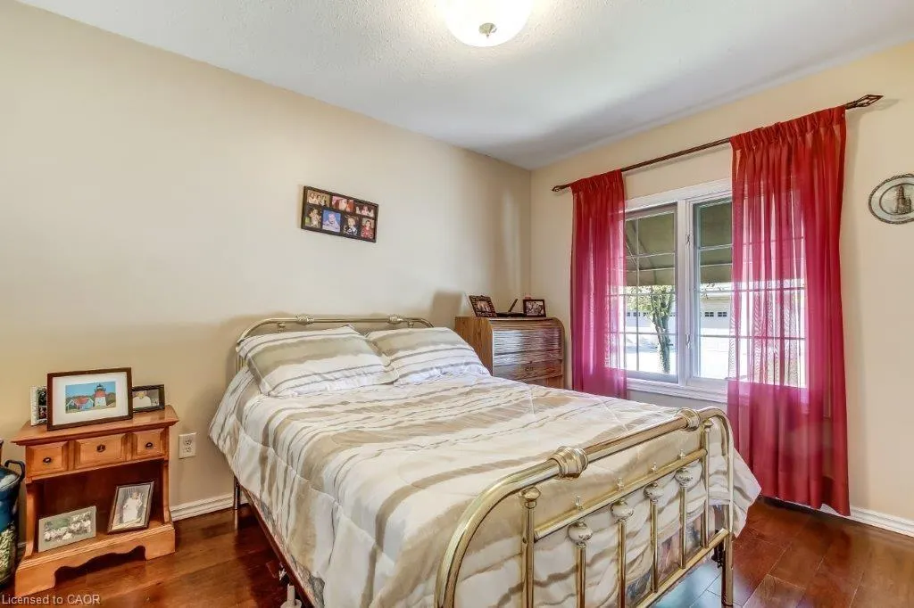 52 Imperial Street, #7