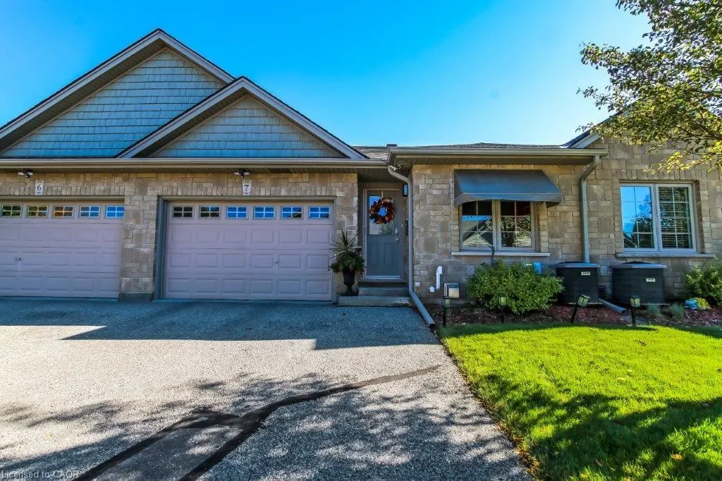 52 Imperial Street, #7