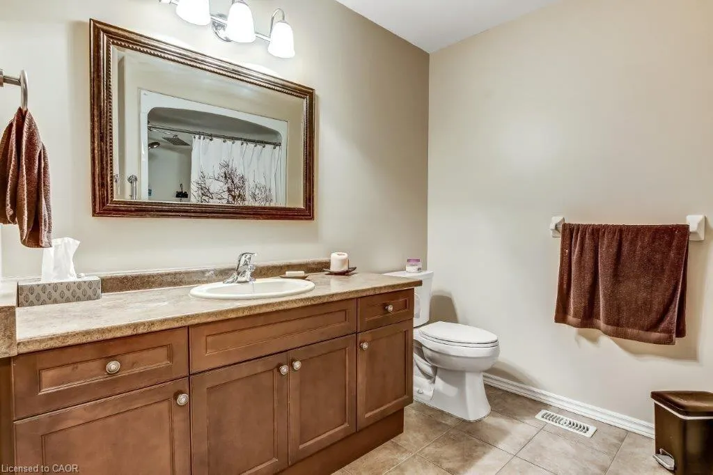 52 Imperial Street, #7