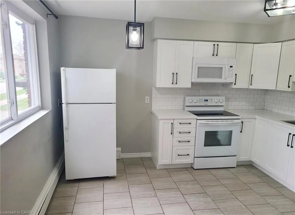 163 Chandler Drive, #11
