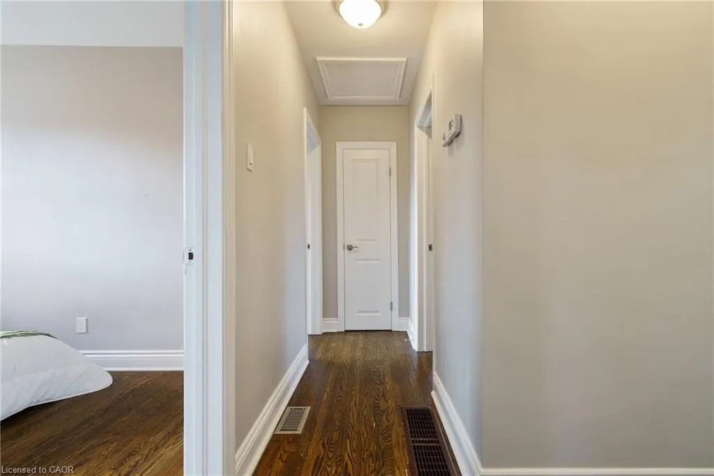 109 Organ Crescent