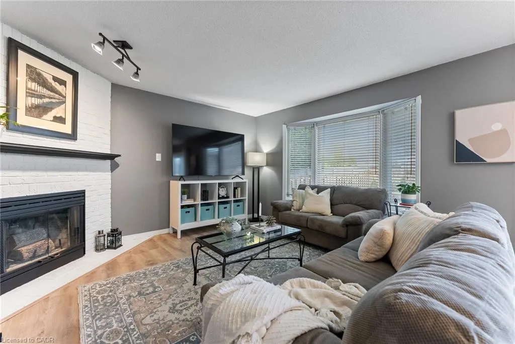 126 Charing Drive