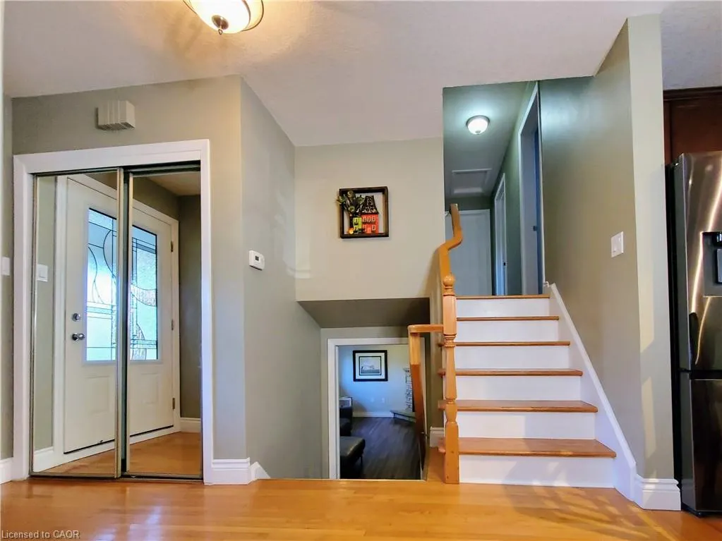 7 Crosby Drive