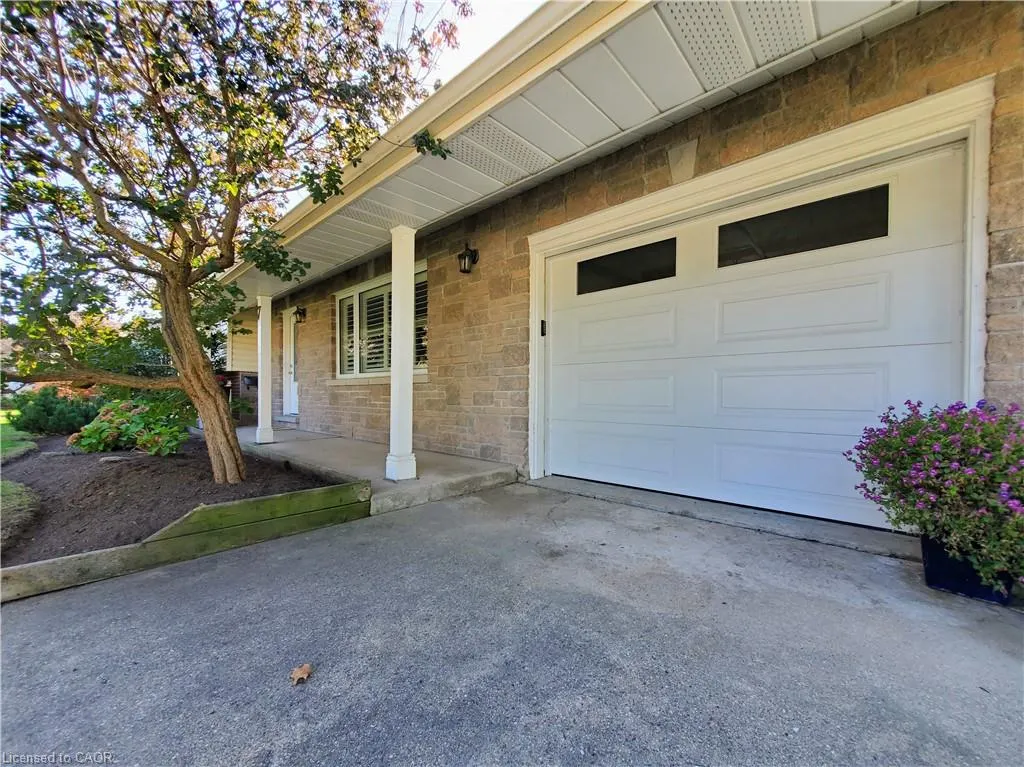 7 Crosby Drive