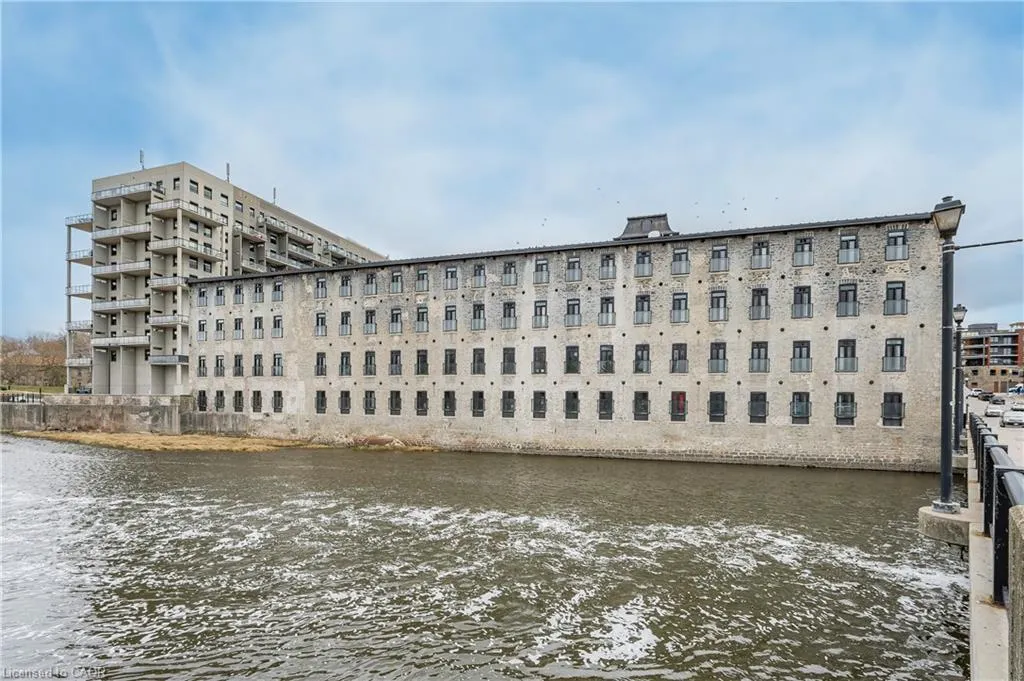 19 Guelph Avenue, #207
