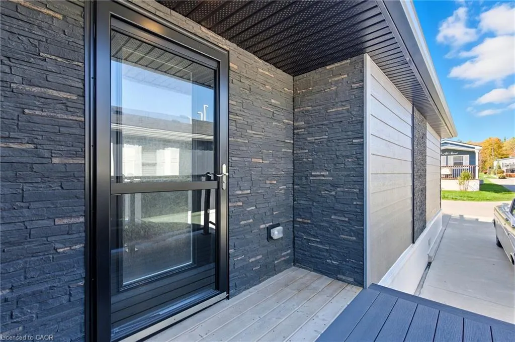 4449 Milburough Line, #28 Ash Street