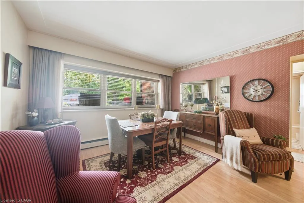 9 Grant Boulevard, #102