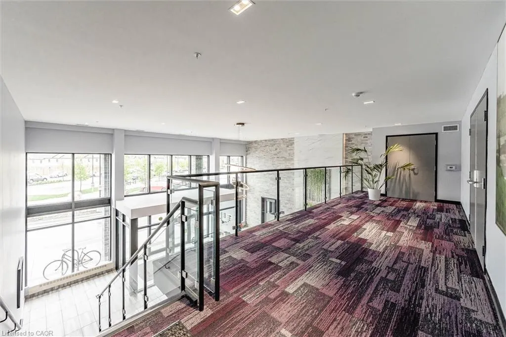 35 Kingsbury Square