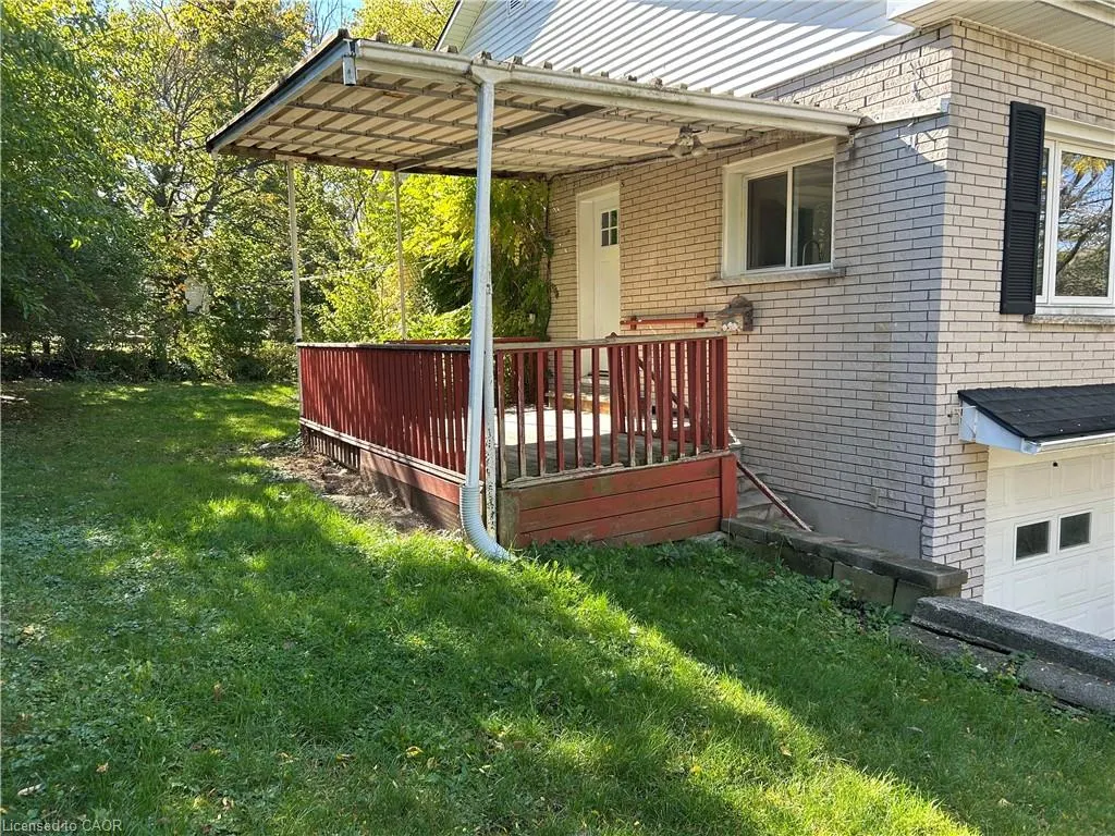50 Charlton Crescent