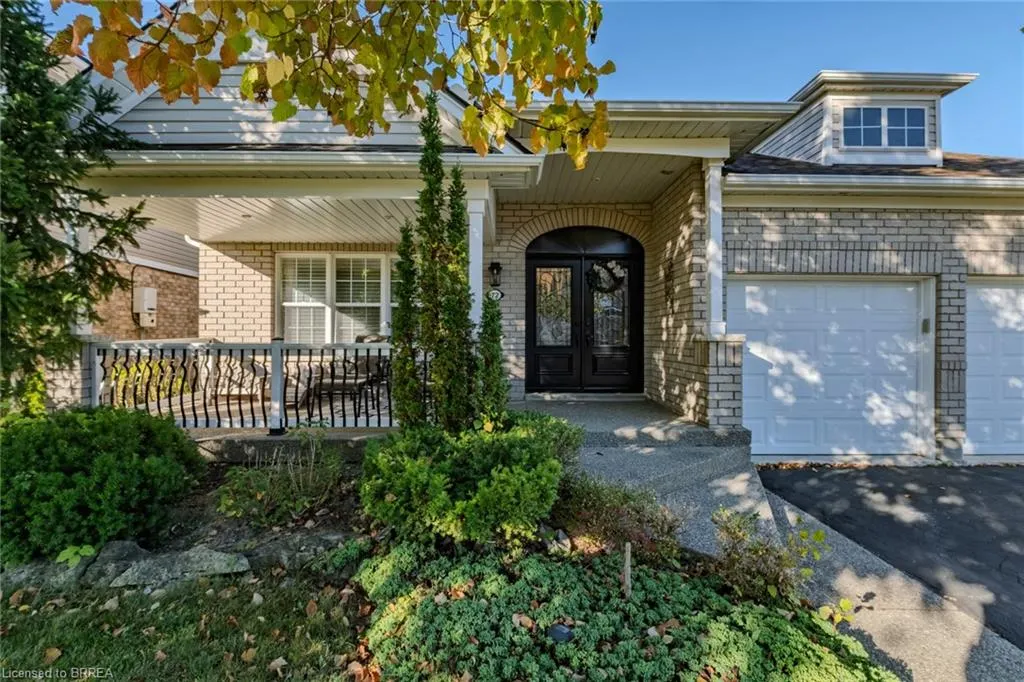 72 Hunter Way