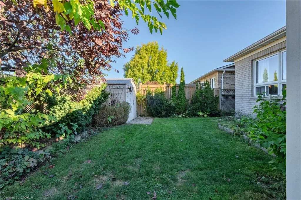 72 Hunter Way