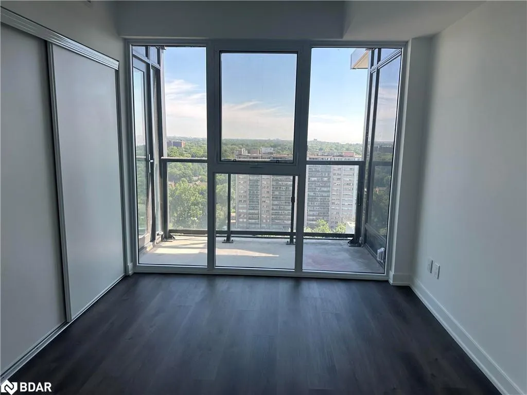 370 Martha Street, #1702