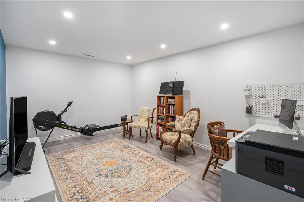 88 Lakeport Road, #33
