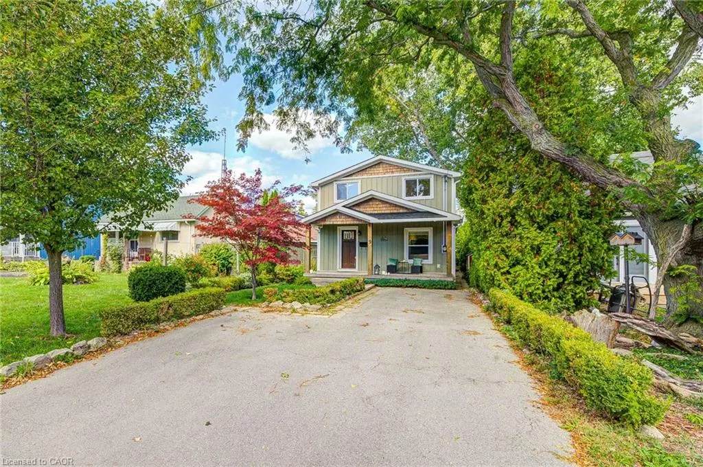 9 Grandview Drive