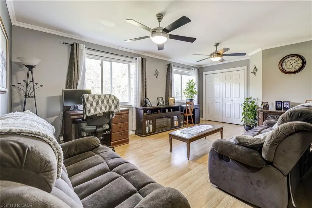 68 Aldercrest Avenue