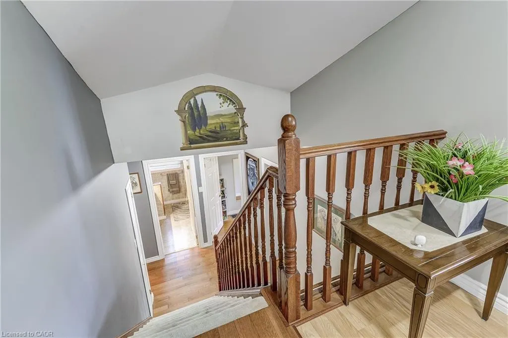 68 Aldercrest Avenue