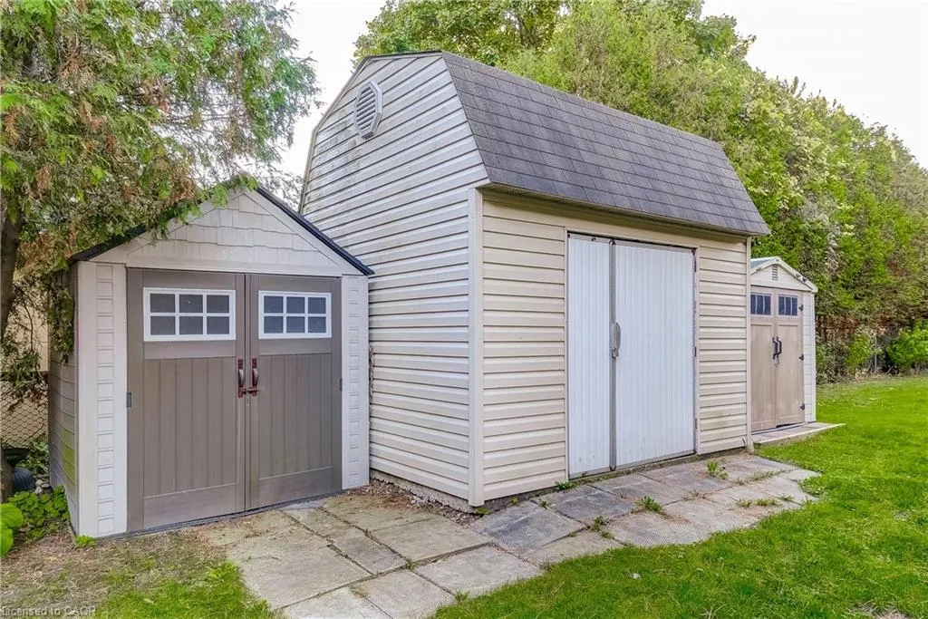 68 Aldercrest Avenue