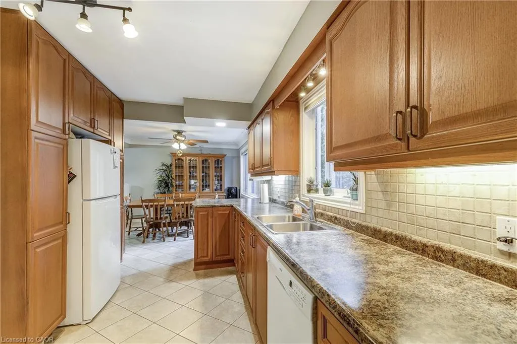 68 Aldercrest Avenue
