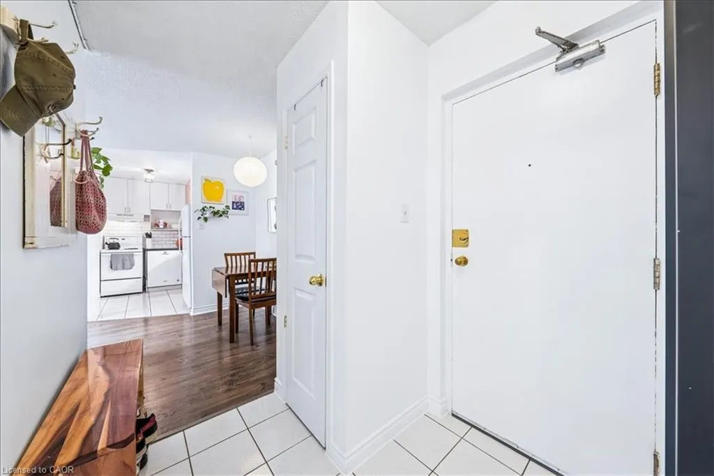 114 Vaughan Road, #103