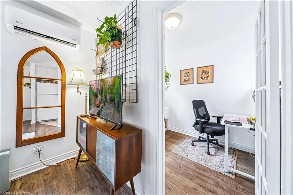 114 Vaughan Road, #103