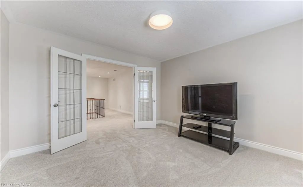 93 Tremaine Drive, #1