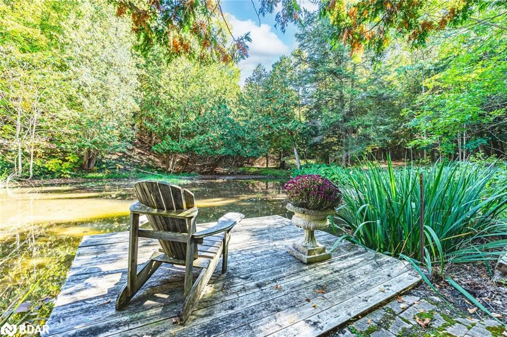 8275 County Rd 9
