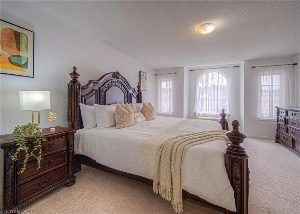 434 Woodbine Avenue