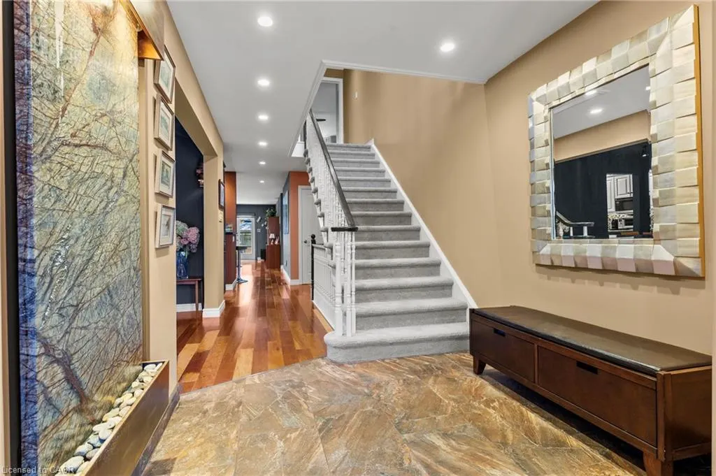 4 Karsam Court