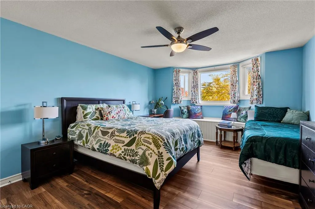 4 Karsam Court