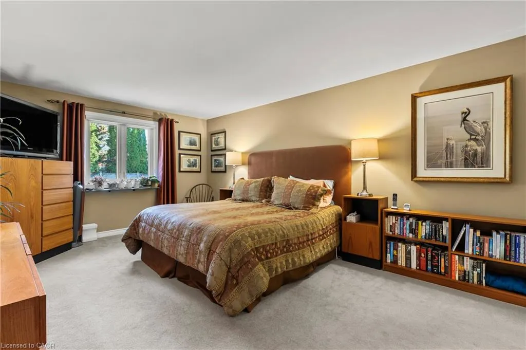 4 Karsam Court