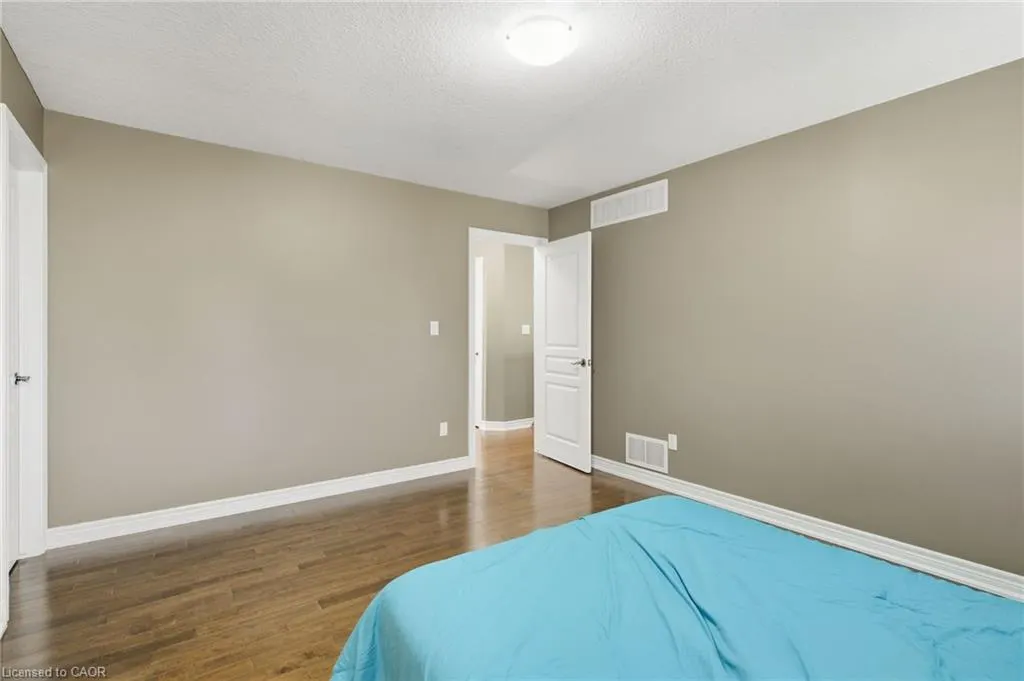 29 Lakeview Lane