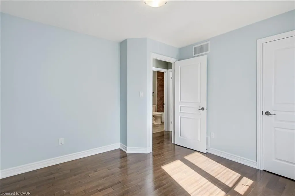 29 Lakeview Lane