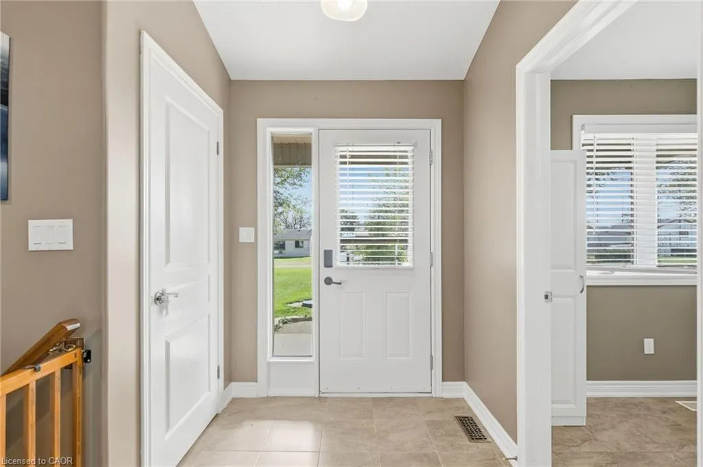 29 Lakeview Lane