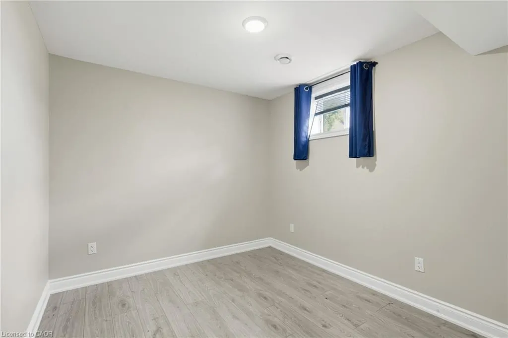 29 Lakeview Lane